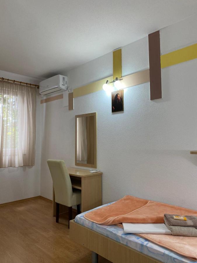 Pansion Lazine Hotel Medjugorje Exterior photo